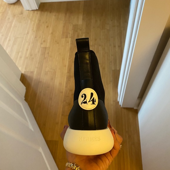 Hermès womens via sneakers - Picture 1 of 3